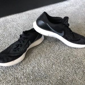 Men size 11 Nike black shoes